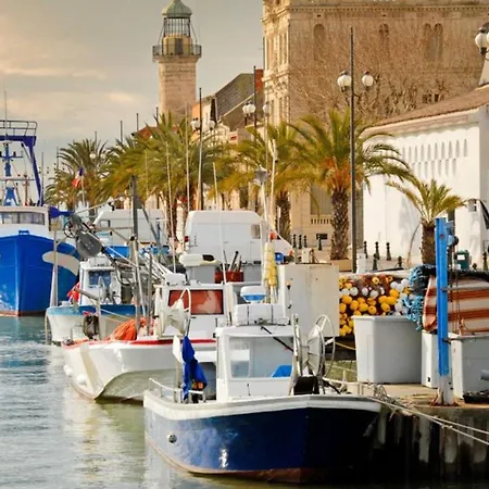 La Marina D'ulyssse, Et Soleil Appartement